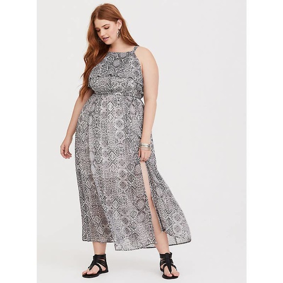 torrid Dresses & Skirts - NWT Torrid Ikat Slit Maxi Dress Size: 2X (18/20)